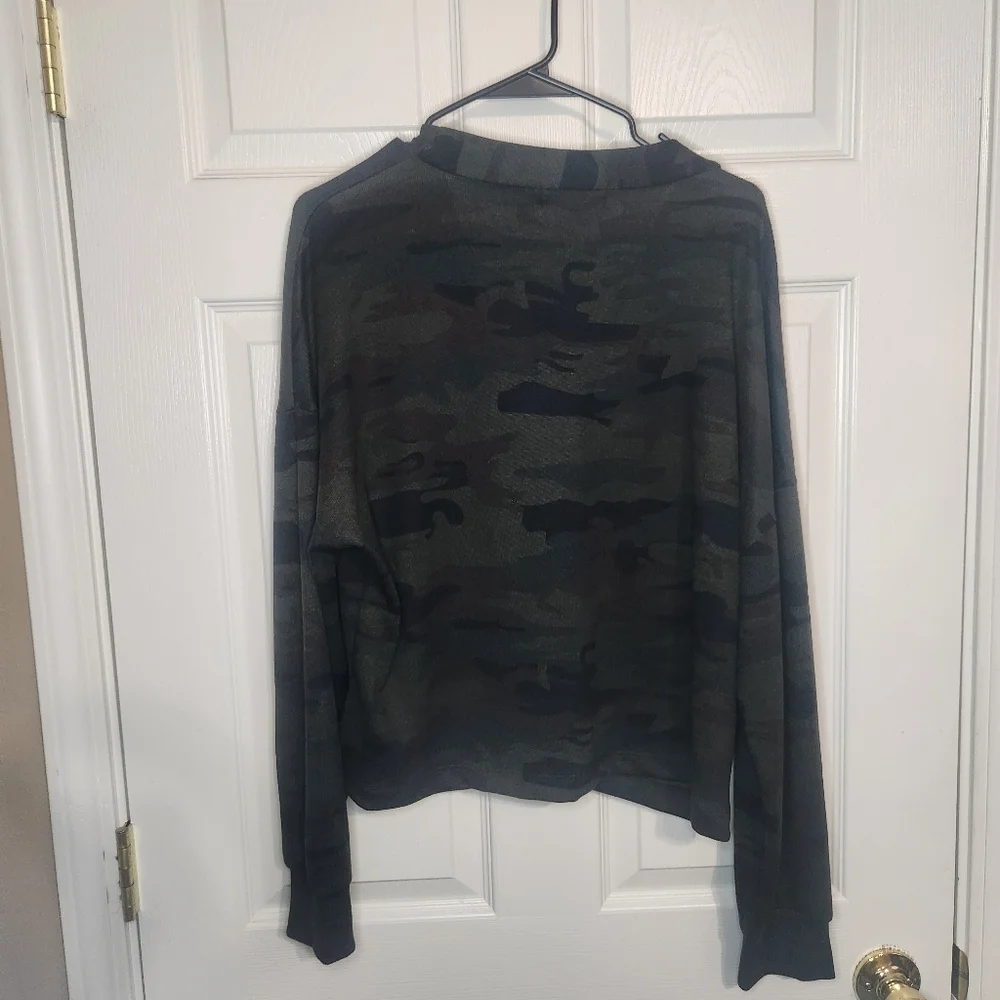 Sanctuary Camo Knit Cardigan Sweater - Picture 5 of 5
